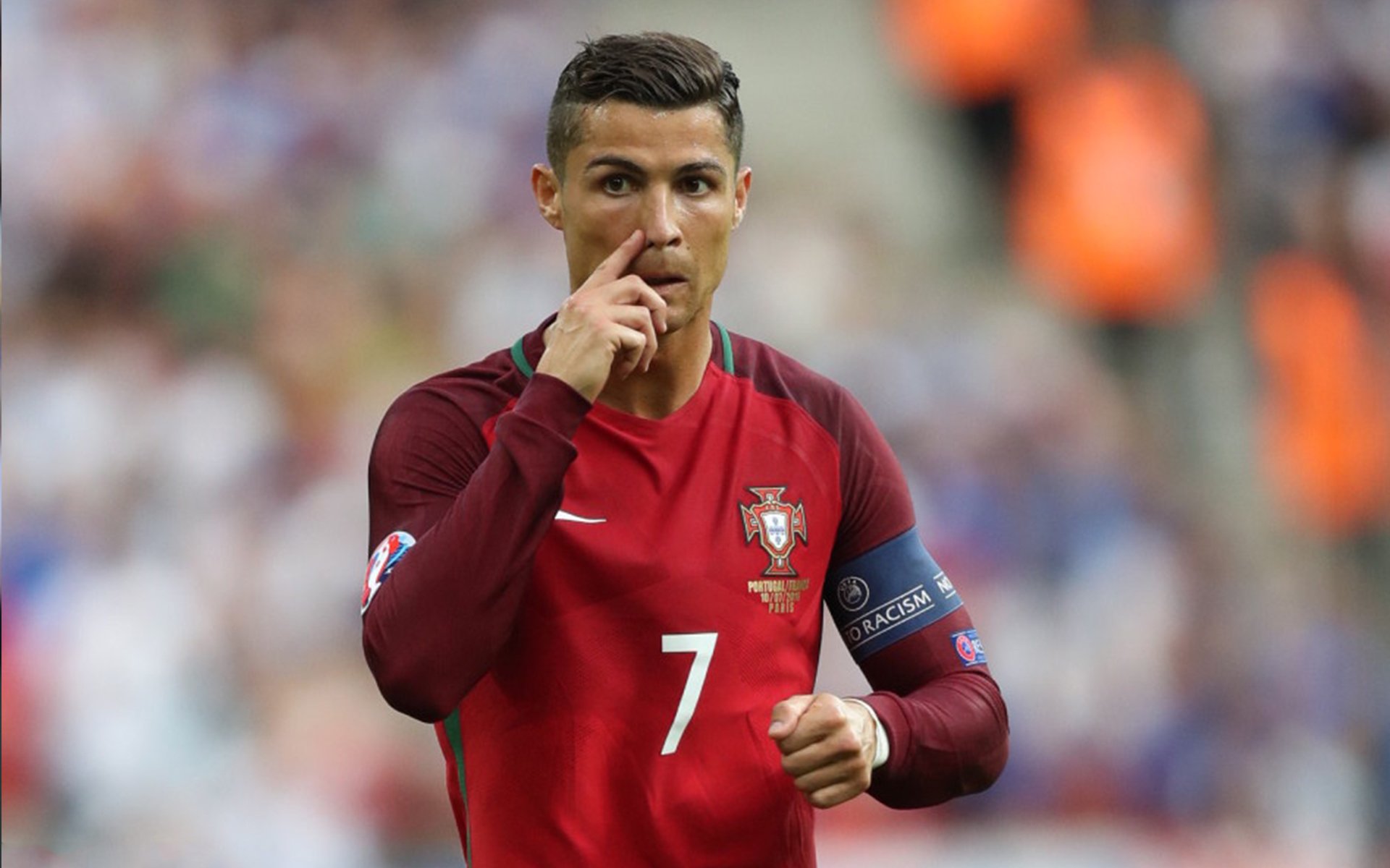 JiuyouAPP下载-转会泡沫：高报价签人，风险何在？